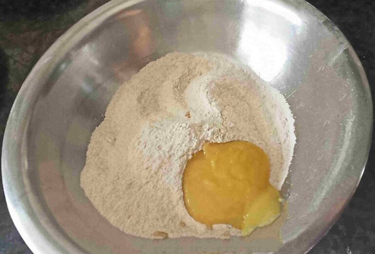 राजस्थानी चूरमा रेसिपी ( Rajasthani Churma Recipe )