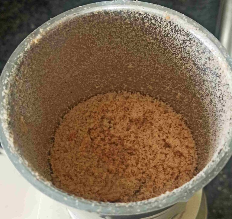 राजस्थानी चूरमा रेसिपी ( Rajasthani Churma Recipe )